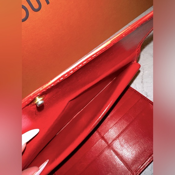 Louis Vuitton Long Red EPI Wallet - Picture 7 of 13